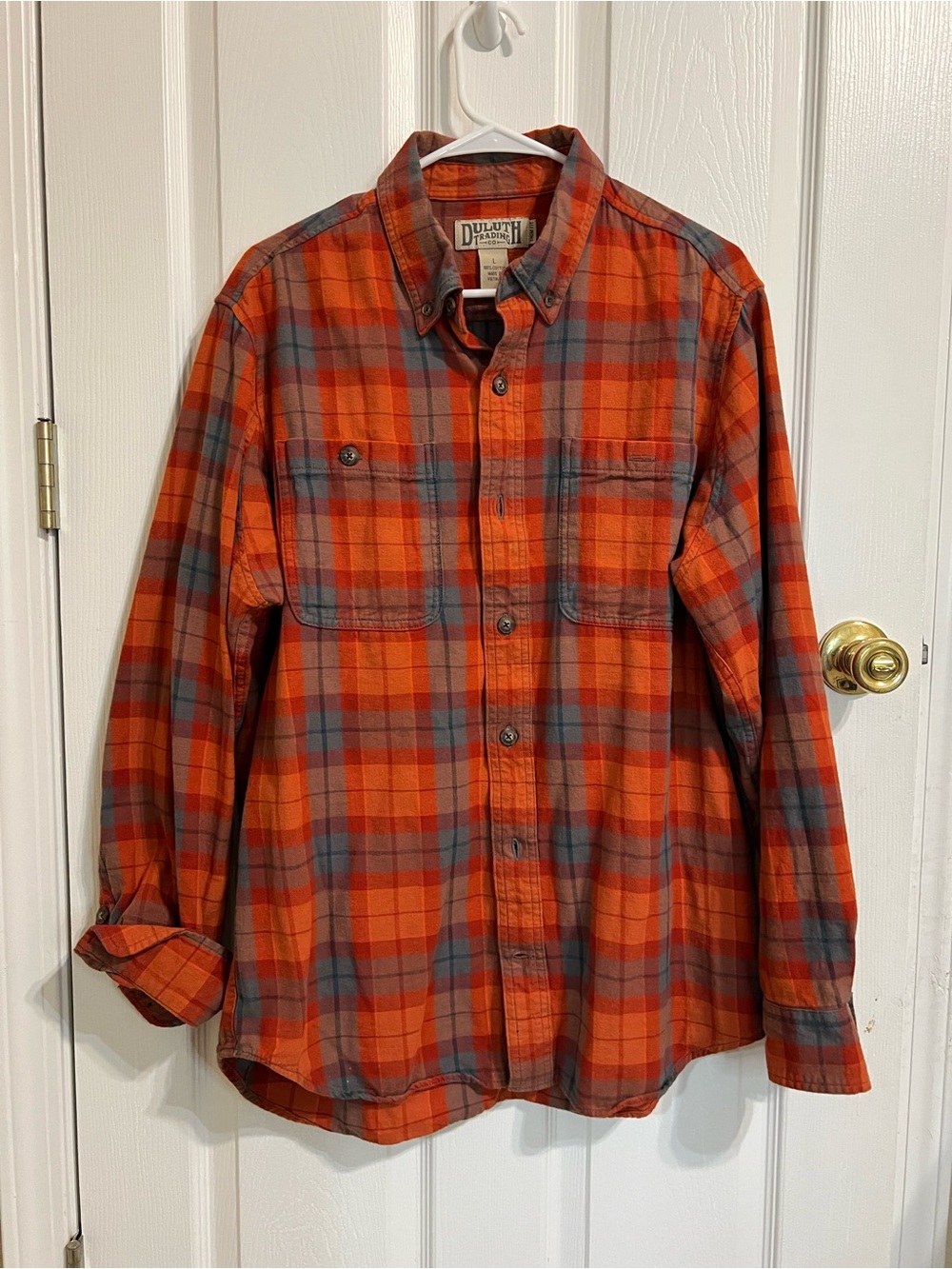 Duluth Trading Co Men's Plaid Flannel Button-Down Shirt Orange Gray Red Size L